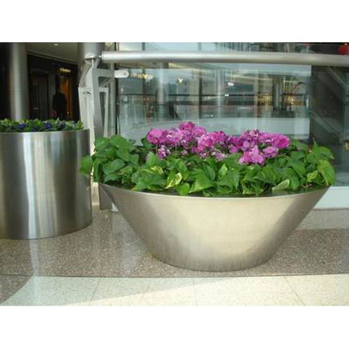 不锈钢花盆价格与艺术不锈钢花钵选购指南